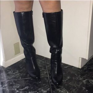 Black boots, brand new, never worn